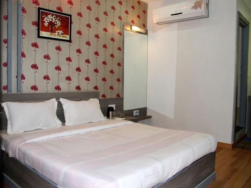 Hotel Avion Inn Ahmedabad Exterior foto